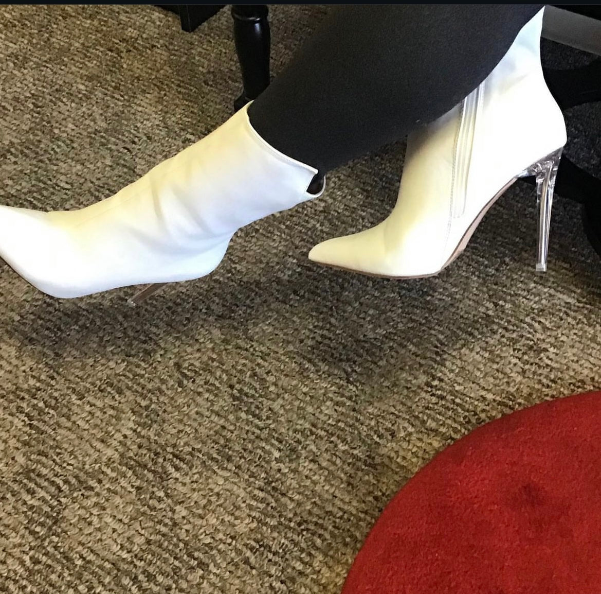 Cinderella White Pointed-Toe Stiletto Boots