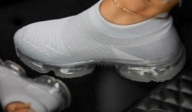 Mauve Air Cushion Slip-On Sneakers